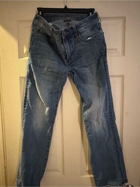 American Eagle Outfitters Men's Washed Blue Straight Jeans
